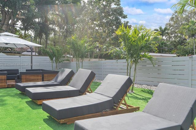 58 NE 45th St 0, Miami, FL 33137