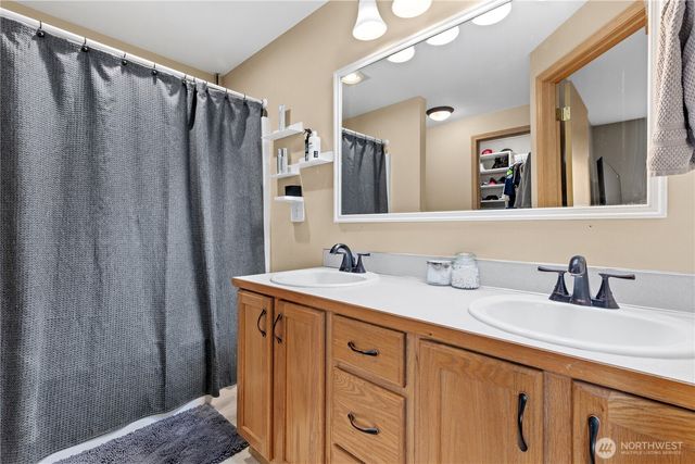 16118 93rd Street E, Sumner, WA 98390