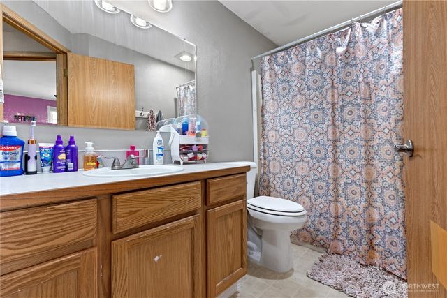 16118 93rd Street E, Sumner, WA 98390