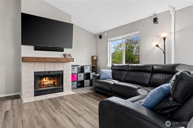 16118 93rd Street E, Sumner, WA 98390