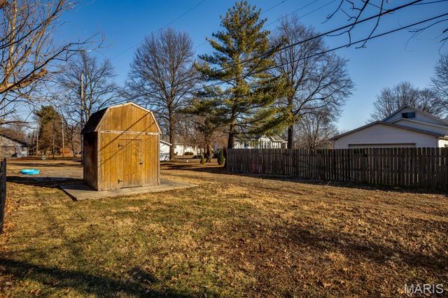 811 Adams Street, Gillespie, IL 62033