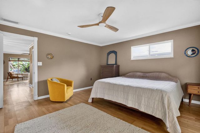 70 18th Avenue S, Lake Worth Beach, FL 33460