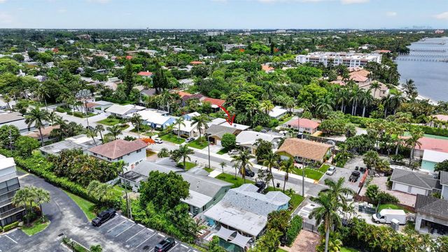 70 18th Avenue S, Lake Worth Beach, FL 33460