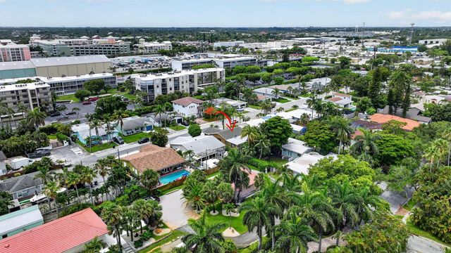 70 18th Avenue S, Lake Worth Beach, FL 33460