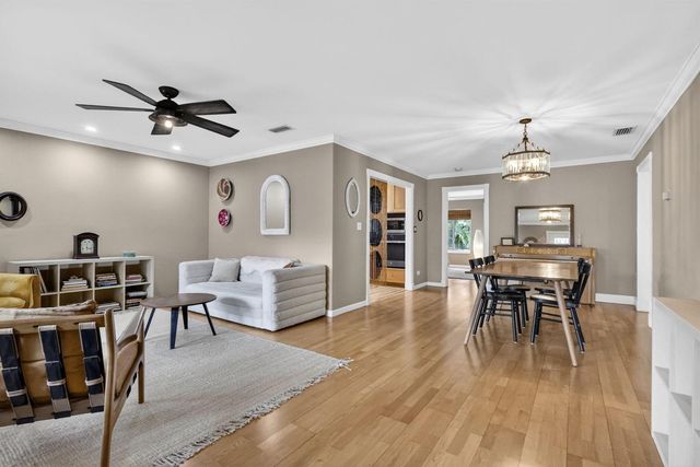 70 18th Avenue S, Lake Worth Beach, FL 33460
