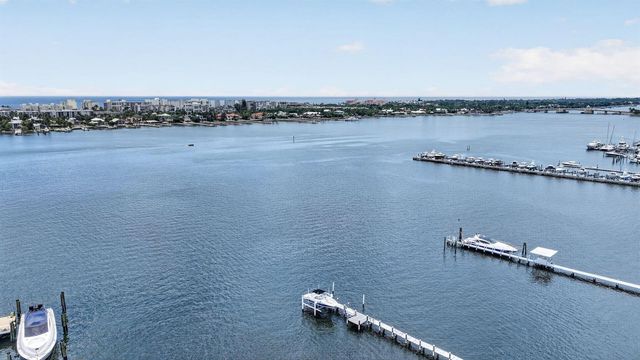 70 18th Avenue S, Lake Worth Beach, FL 33460