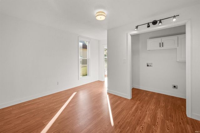 115 S Walnut Street, Fairmount, IN 46928