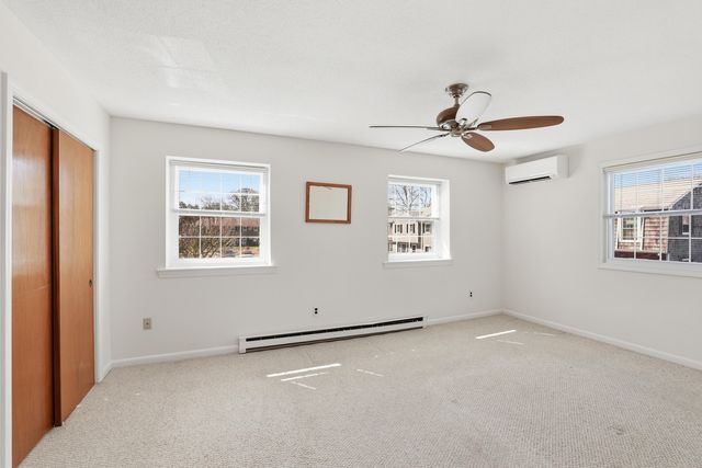 231 Route 28 APT 1, West Harwich, MA 02671
