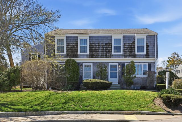 231 Route 28 APT 1, West Harwich, MA 02671
