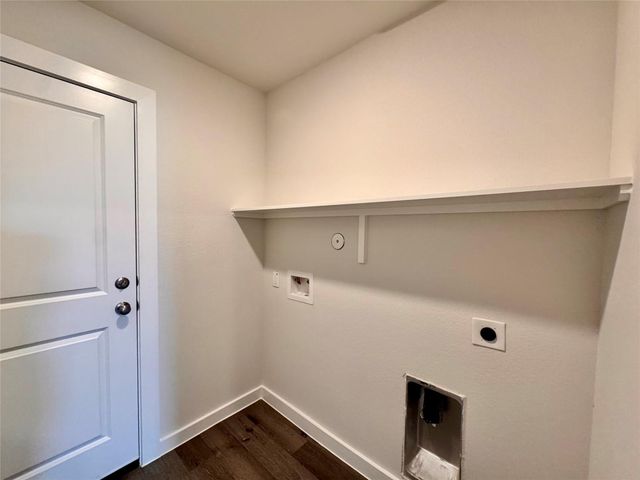 903 County Road 5102, Cleveland, TX 77327