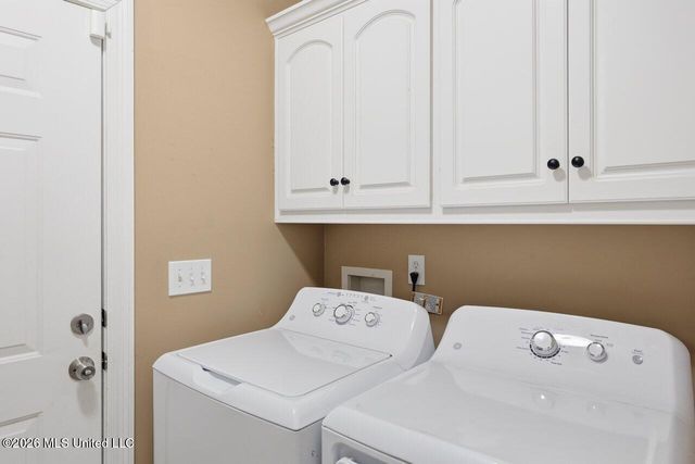 305 Stoneybrook Drive, Brandon, MS 39042