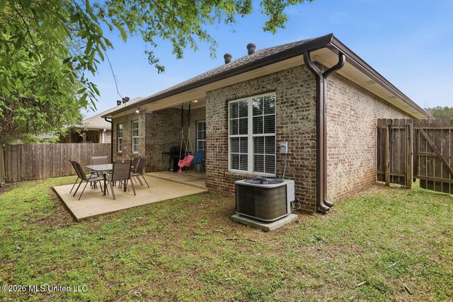 305 Stoneybrook Drive, Brandon, MS 39042