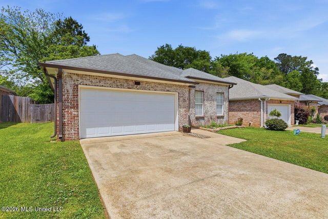 305 Stoneybrook Drive, Brandon, MS 39042