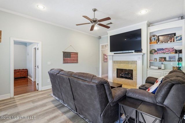 305 Stoneybrook Drive, Brandon, MS 39042