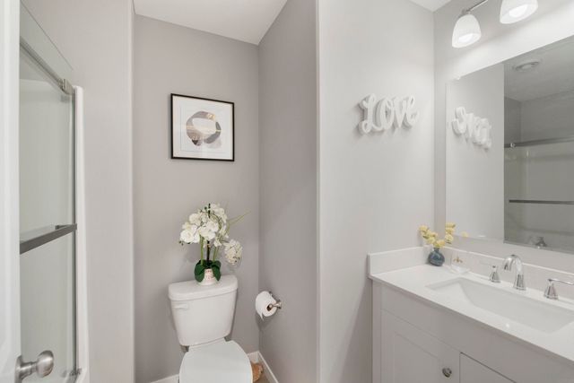 4157 Omaha Avenue, Waterloo, IA 50702