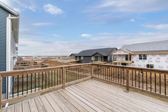 4157 Omaha Avenue, Waterloo, IA 50702