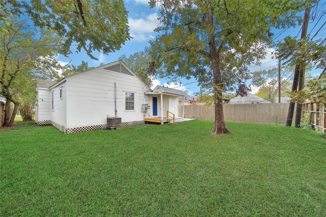 7707 Arberry Street, Houston, TX 77012