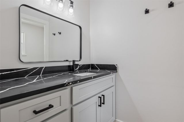 6114 Valkeith Drive, Houston, TX 77096