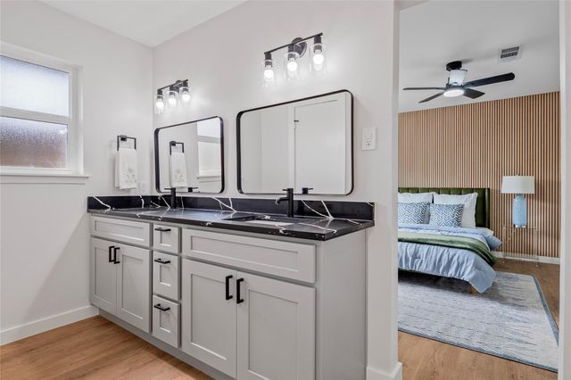 6114 Valkeith Drive, Houston, TX 77096