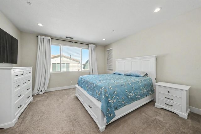4682 Loftwood Road, Madera, CA 93636