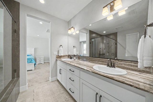 4682 Loftwood Road, Madera, CA 93636