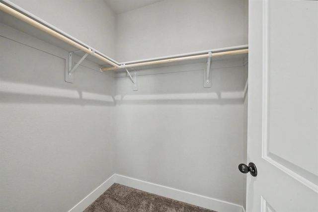 4682 Loftwood Road, Madera, CA 93636