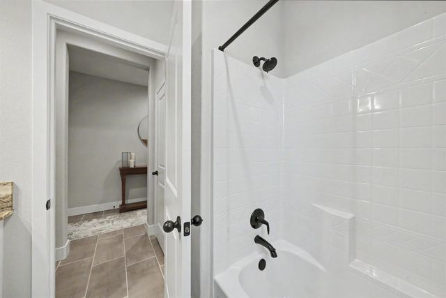 4682 Loftwood Road, Madera, CA 93636