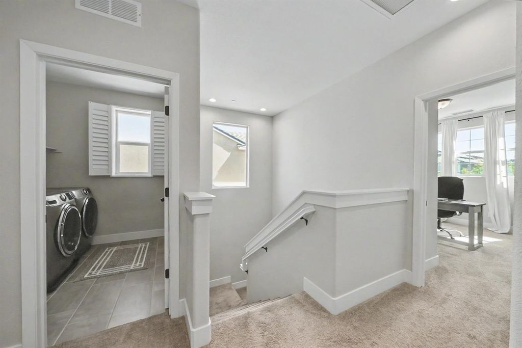 Image 22 of property listing at 4682 Loftwood Road, Madera, CA 93636
