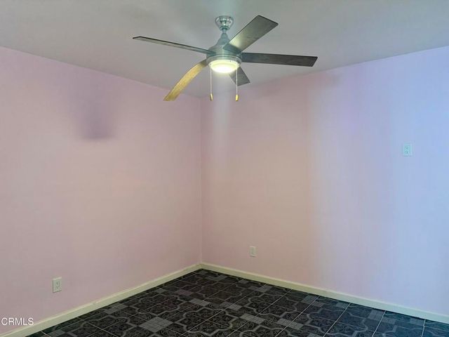 15744 Saticoy Street, Los Angeles, CA 91406