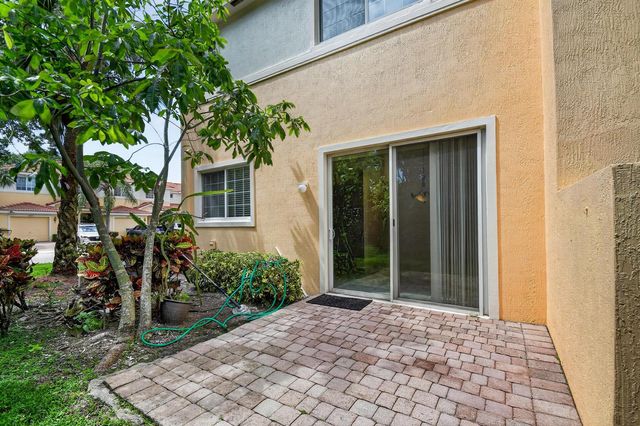 7480 Sarentino Lane, Boynton Beach, FL 33437