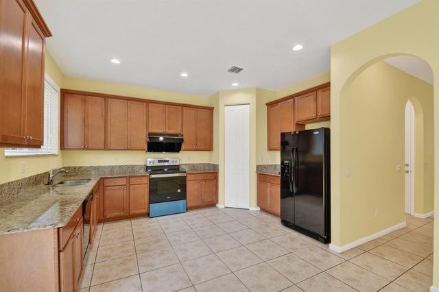 7480 Sarentino Lane, Boynton Beach, FL 33437