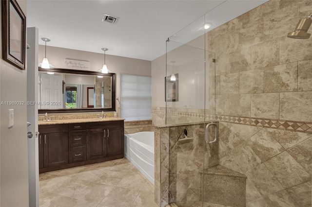 5832 SW 88th Ter, Cooper City, FL 33328