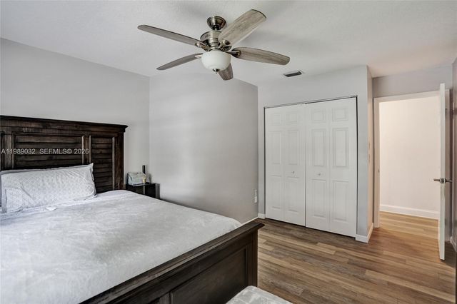 5832 SW 88th Ter, Cooper City, FL 33328