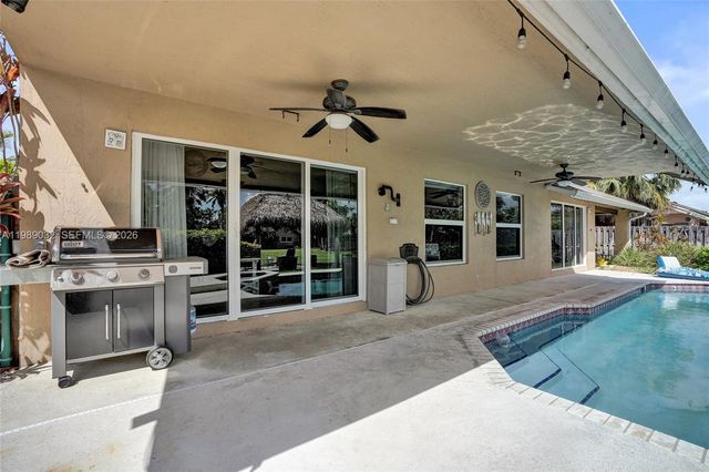 5832 SW 88th Ter, Cooper City, FL 33328