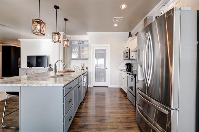 4440 Whitetail Drive, Guthrie, OK 73044