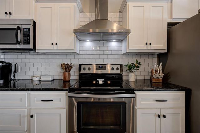 4440 Whitetail Drive, Guthrie, OK 73044