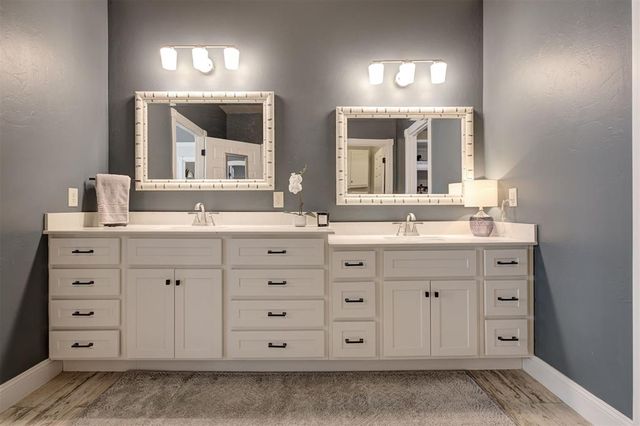 4440 Whitetail Drive, Guthrie, OK 73044