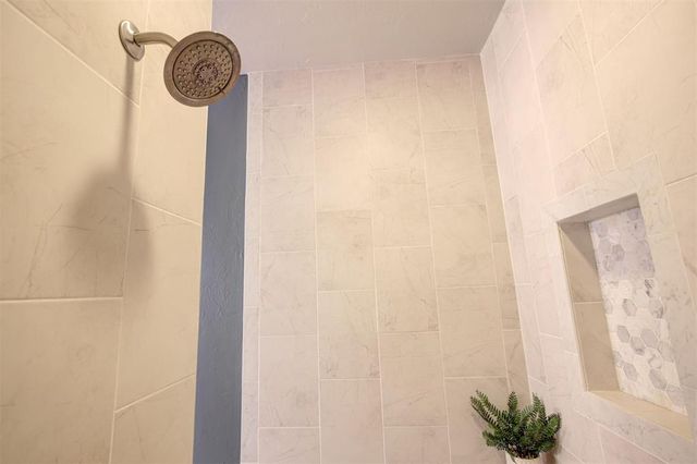 4440 Whitetail Drive, Guthrie, OK 73044