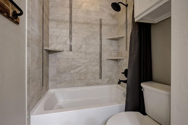 4440 Whitetail Drive, Guthrie, OK 73044