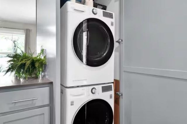 1809 W 10th ST, Austin, TX 78703