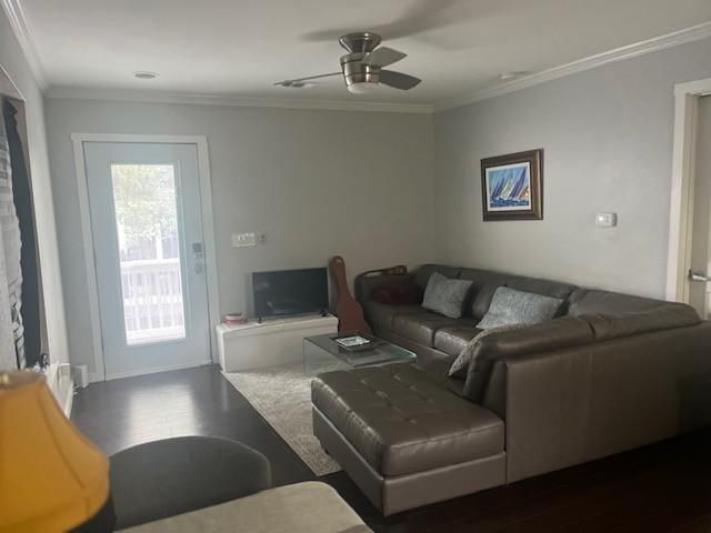 1809 W 10th ST, Austin, TX 78703