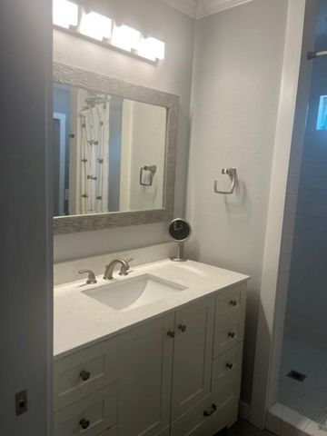 1809 W 10th ST, Austin, TX 78703