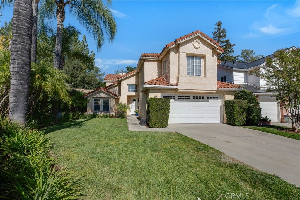 Image 48 of property listing at 5009 Blackpool Avenue, Oak Park, CA 91377