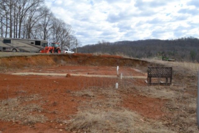 127 Rushing Springs Rd, Monterey, TN 38574