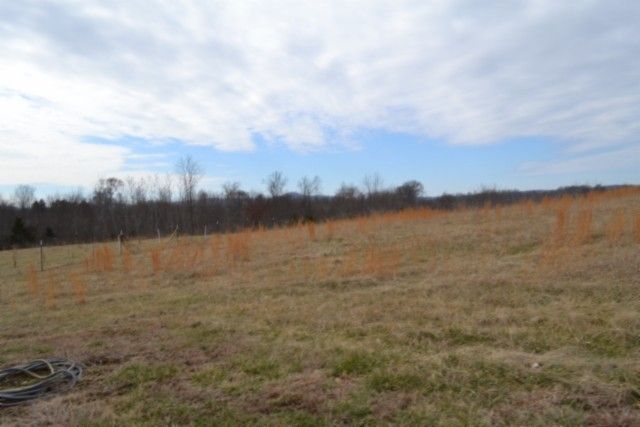 127 Rushing Springs Rd, Monterey, TN 38574