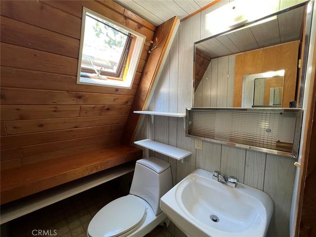27874 Matterhorn Drive, Lake Arrowhead, CA 92352