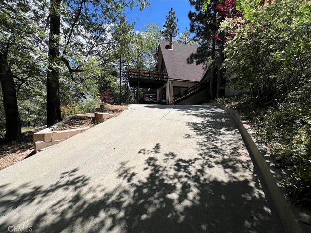 27874 Matterhorn Drive, Lake Arrowhead, CA 92352