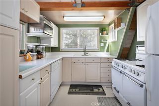 27874 Matterhorn Drive, Lake Arrowhead, CA 92352