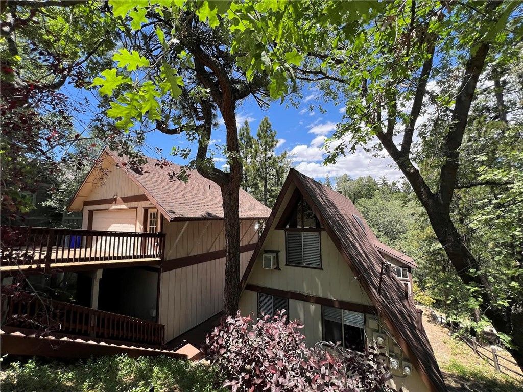 27874 Matterhorn Drive, Lake Arrowhead, CA 92352