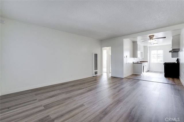 3430 Elm Ave 10, Long Beach, CA 90807